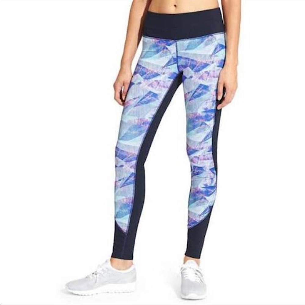 Athleta Luminous Powder Peak Tight Plush Tech Patterned Leggings